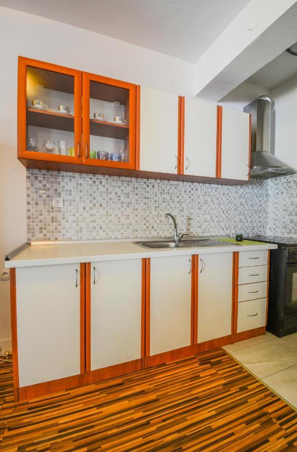 Apartment Guest House Leo Zára Kültér fotó